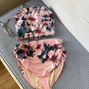 Albion Brontë Bikini Set